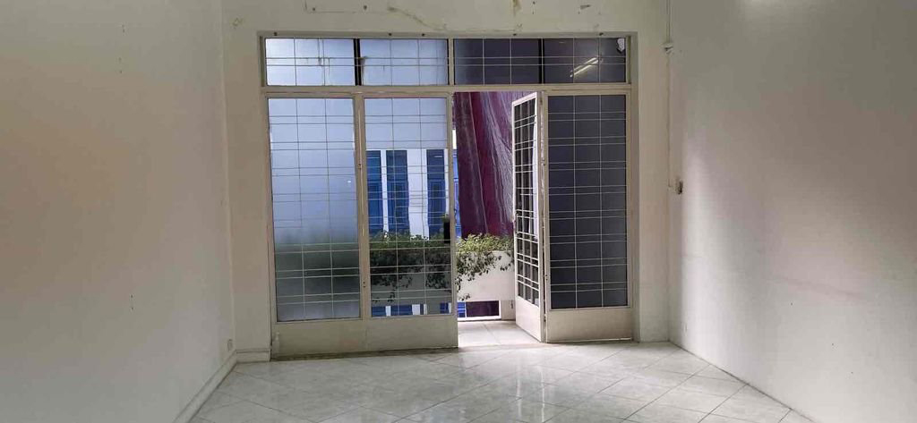 Cho thuê nhà mặt tiền Phan Ngữ, Phường Dakao, Quận 1
